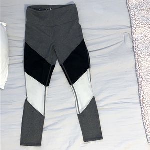 tri-colored leggings